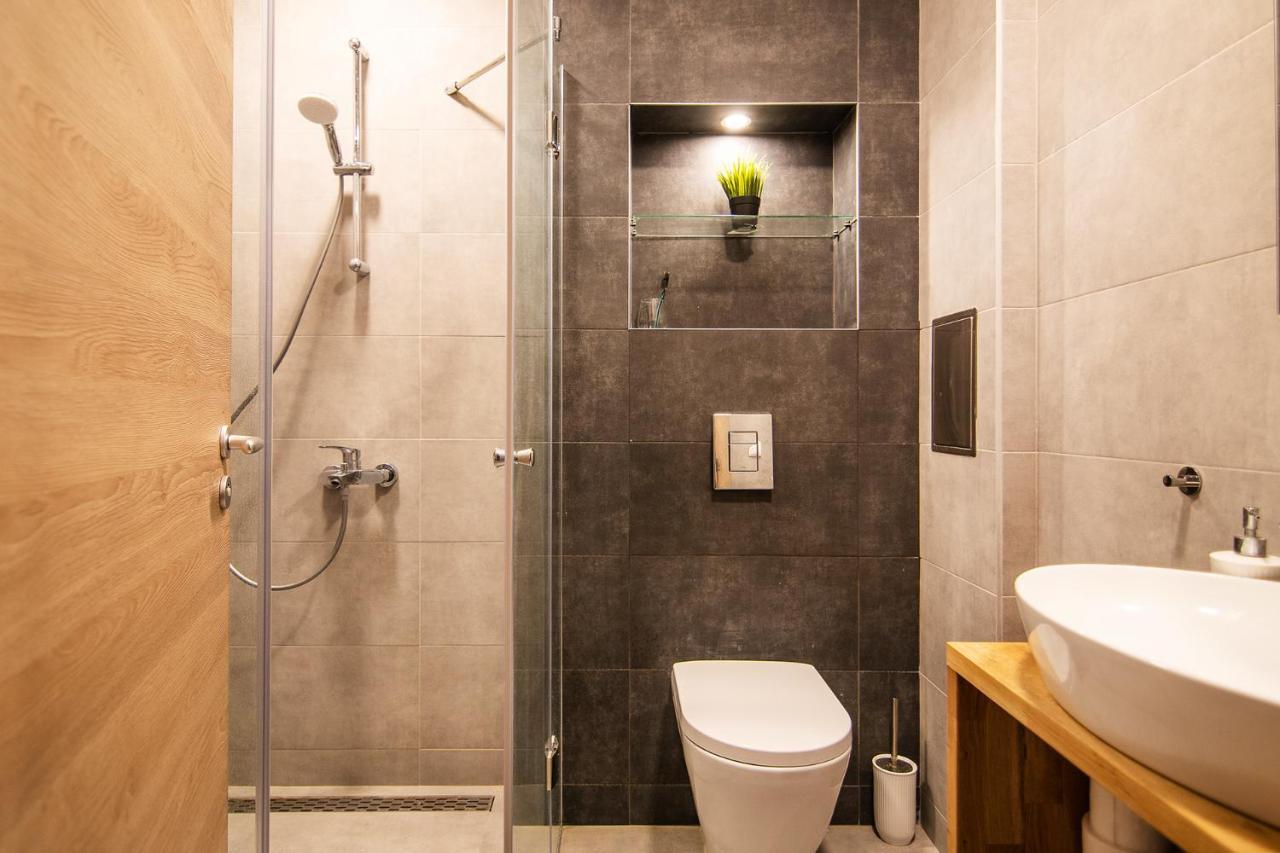 Sea Flats With Parking And Pool In Azur Residence セインツ・コンスタンティン＆ヘレナ エクステリア 写真